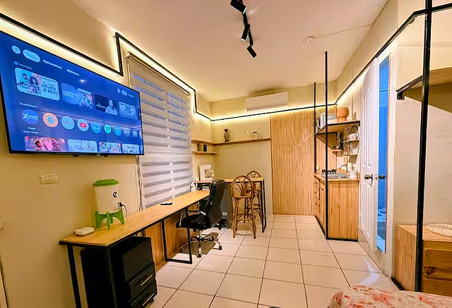 Loft Moderno#1 | Netflix | Cama tamaño queen | Aire acondicionado completo