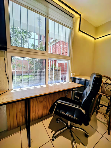 Loft Moderno#1 | Netflix | Cama tamaño queen | Aire acondicionado completo